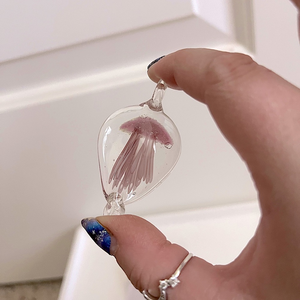 Besheek glass jellyfish necklace